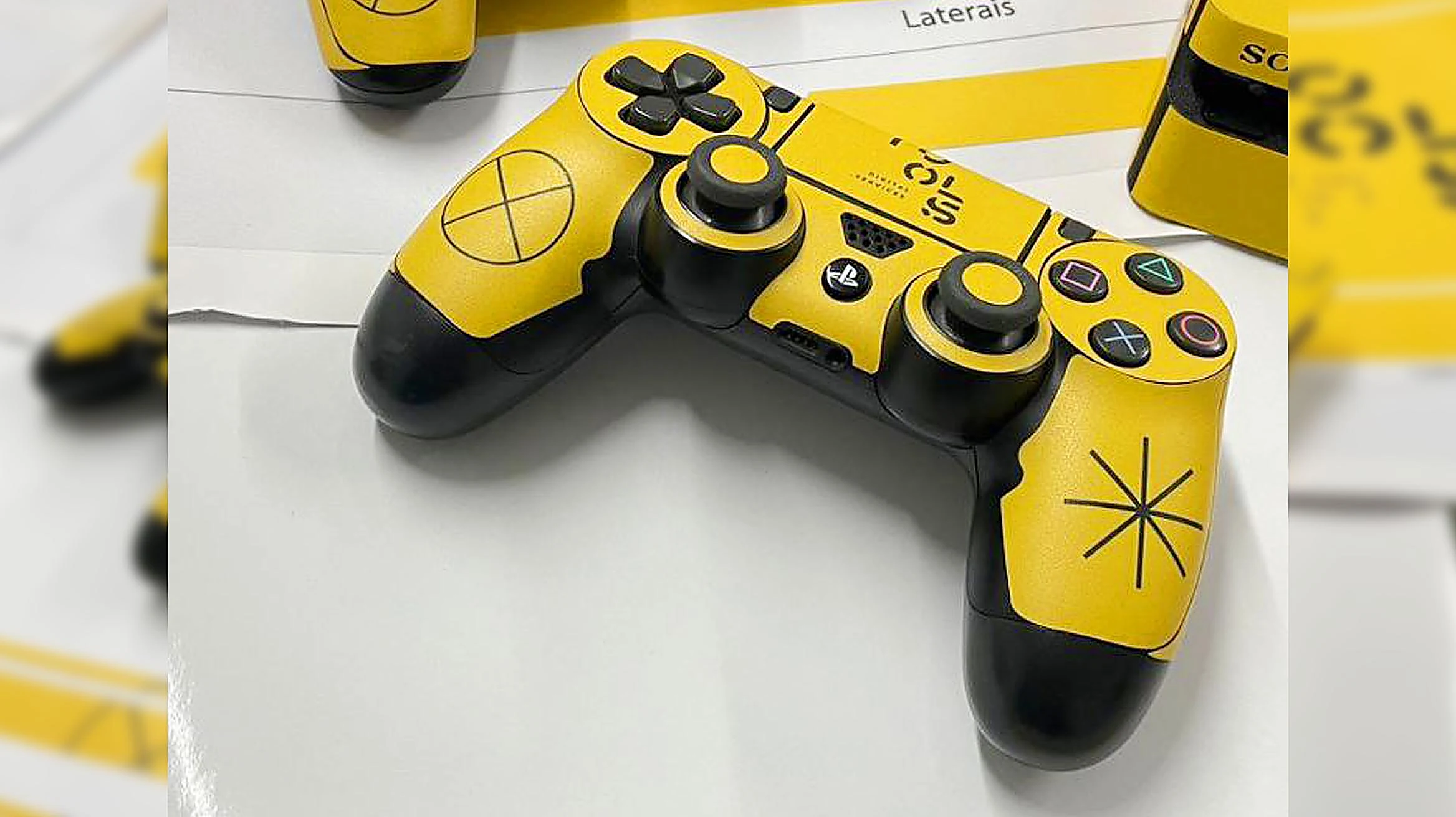 Projeto personalizado de fachada em ACM